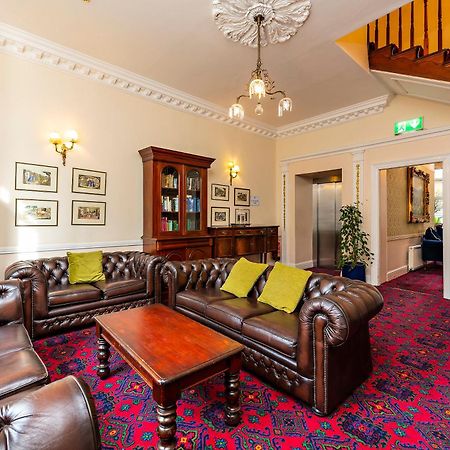 Harry Clarke Mews At The Castle Hotel ดับลิน ภายนอก รูปภาพ
